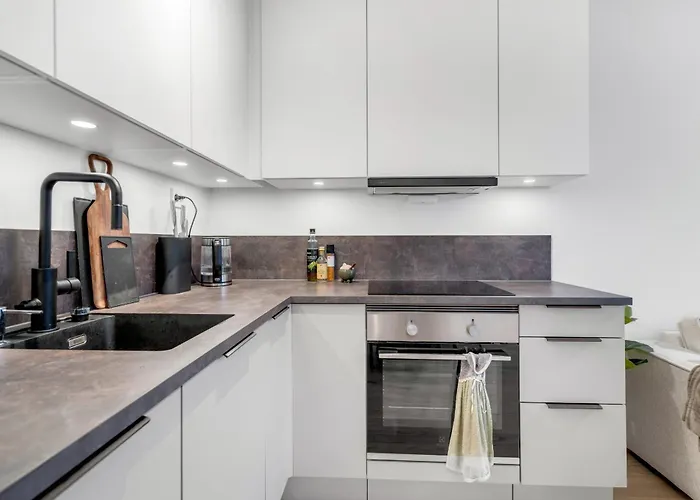 Vervet Apartment, *